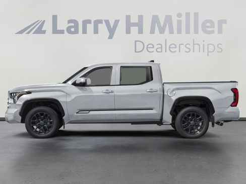 New 2026 Toyota Tundra Platinum AWD/4WD image 3