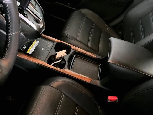 Used 2021 Honda CR-V Touring image 17