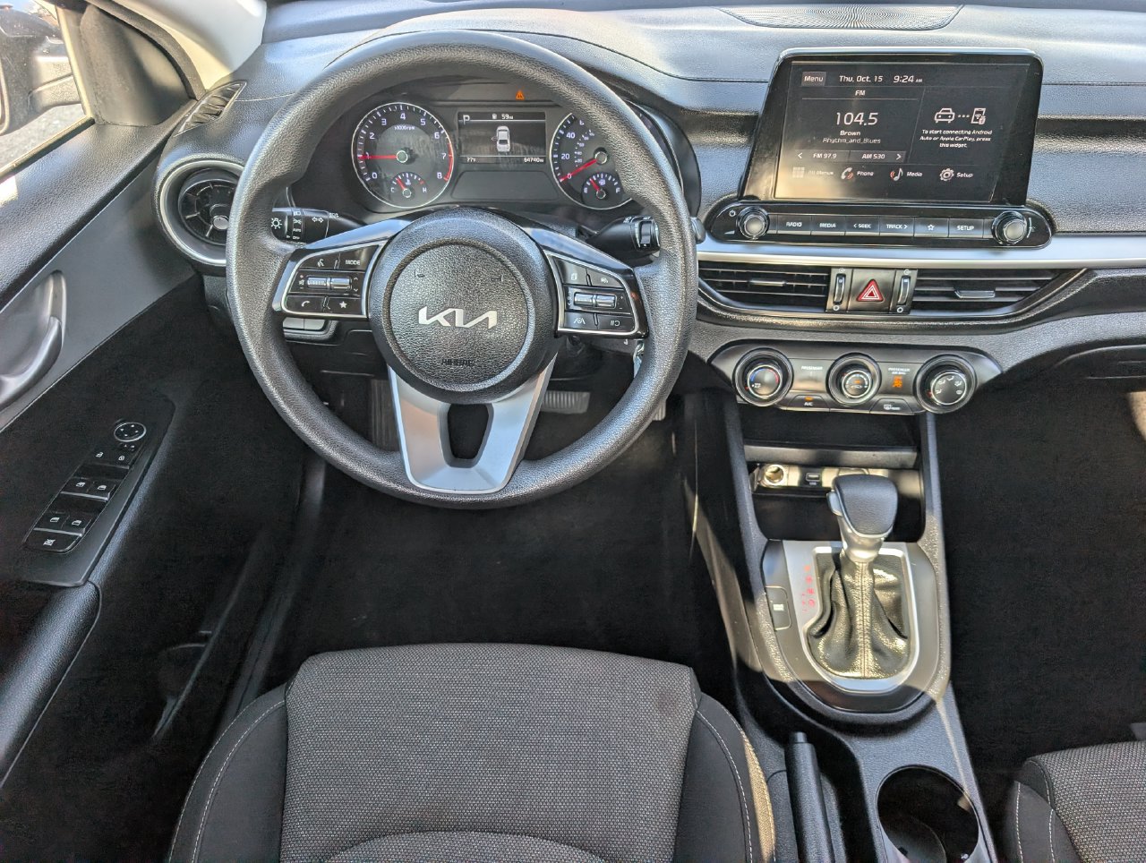 Used 2023 Kia Forte LXS FWD image 10