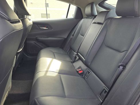 Used 2025 Toyota Prius XLE image 18