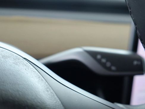 Used 2018 Tesla Model 3 Mid Range RWD image 23