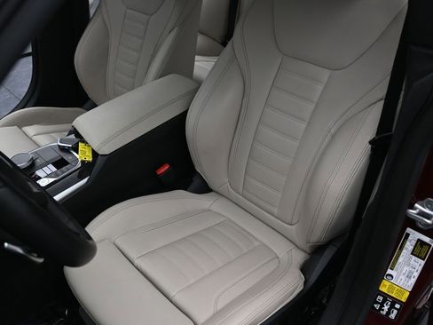 Used 2024 BMW M440i xDrive Gran Coupe w/ Premium Package image 9