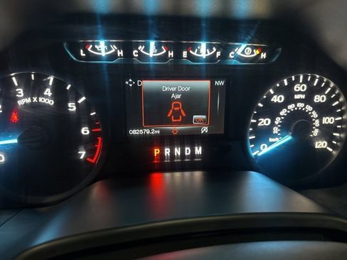 Used 2018 Ford F150 XL w/ Equipment Group 101A Mid image 5