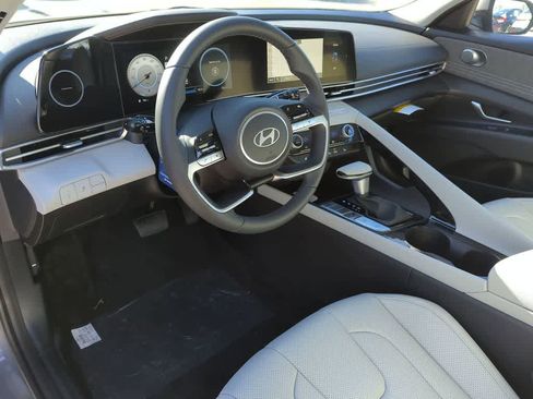 New 2026 Hyundai Elantra Limited image 15