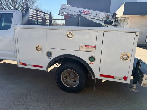 Used 2018 Ford F350 XL w/ Power Equipment Group image 24