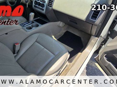 Used 2007 Ford Edge SEL FWD image 16