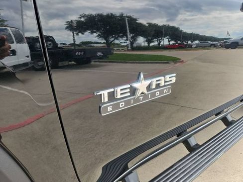 Used 2024 Chevrolet Silverado 2500 LT w/ Texas Edition AWD/4WD image 27