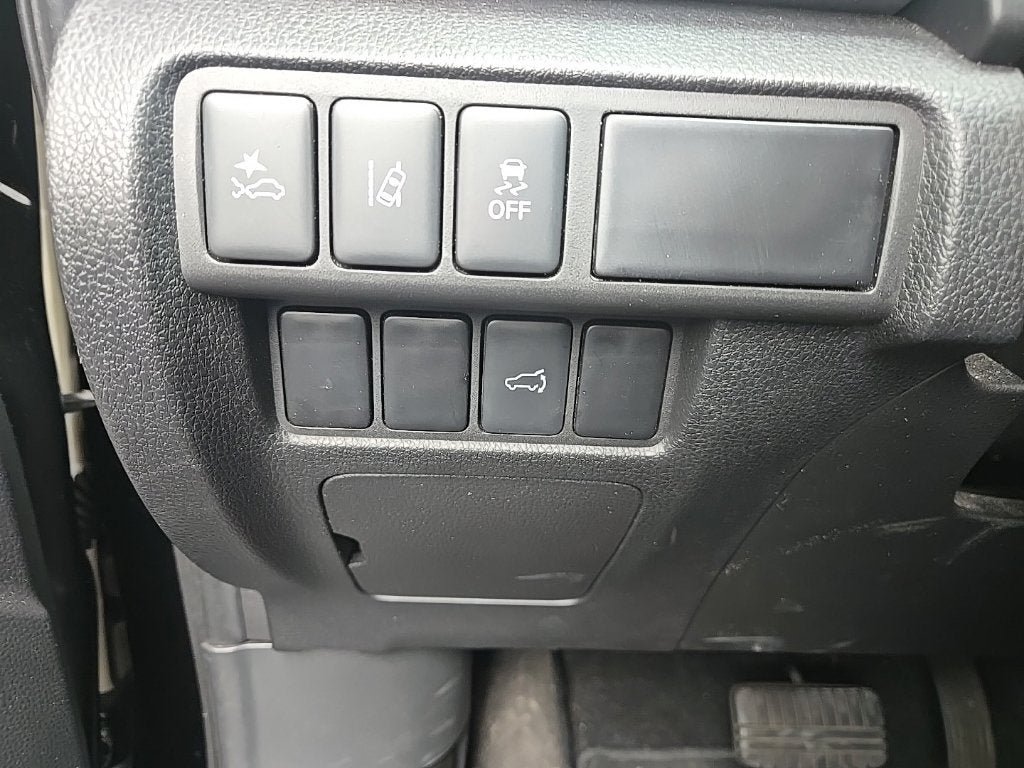 Used 2025 Mitsubishi Eclipse Cross SE AWD/4WD image 8