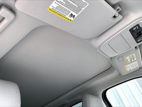 Used 2025 Ford Expedition Max Platinum image 13