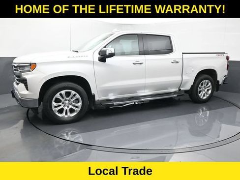Used 2022 Chevrolet Silverado 1500 LTZ AWD/4WD image 3