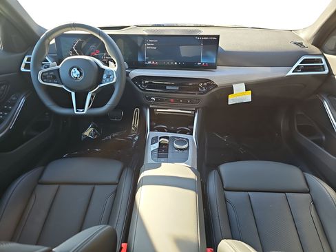 New 2026 BMW 330i Sedan w/ M Sport Package image 9