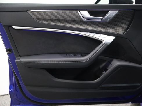 Certified 2022 Audi RS 6 4.2 image 12