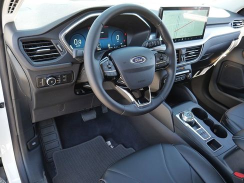 New 2026 Ford Escape Platinum w/ Premium Technology Package AWD/4WD image 11