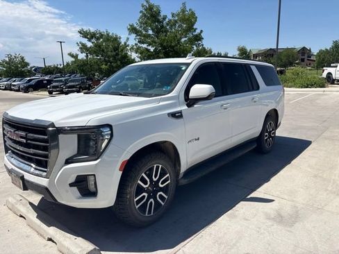 Used 2021 GMC Yukon XL AT4 w/ Rear Media and Nav Package AWD/4WD image 4