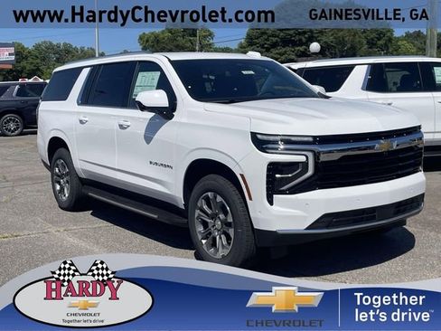 New 2026 Chevrolet Suburban LS RWD image 1