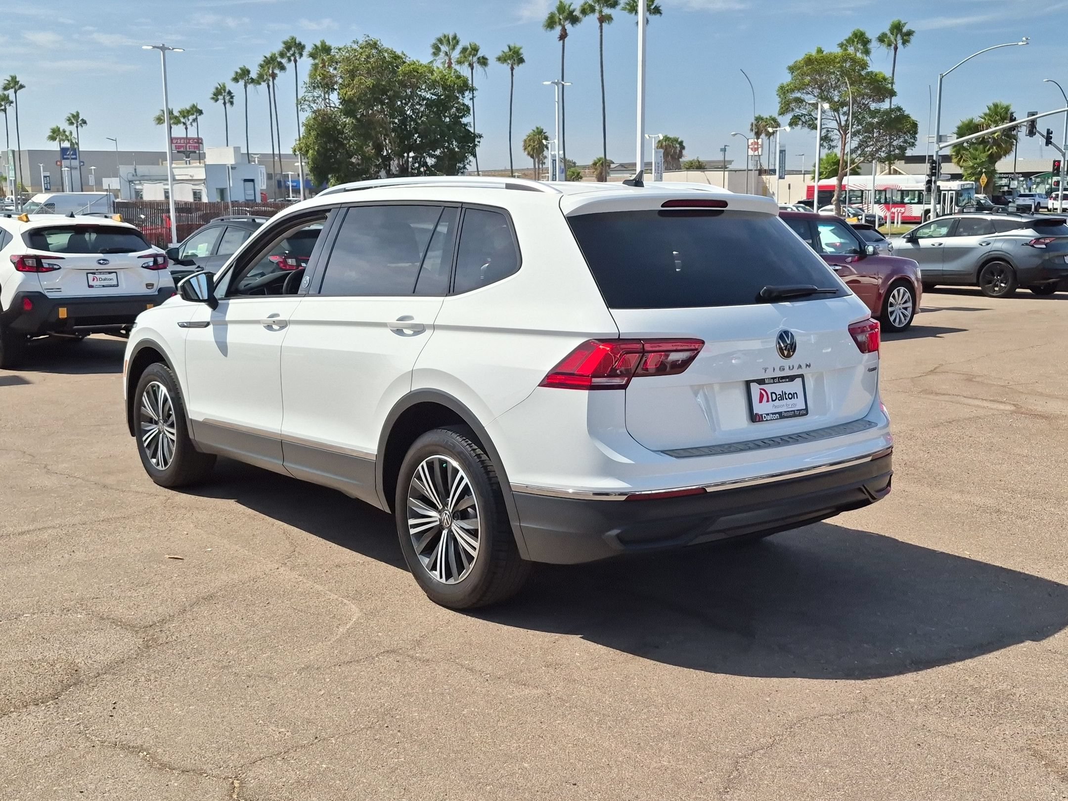 Used 2024 Volkswagen Tiguan Wolfsburg Edition AWD/4WD image 6