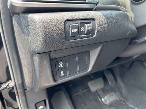 Used 2021 Honda Accord LX image 19