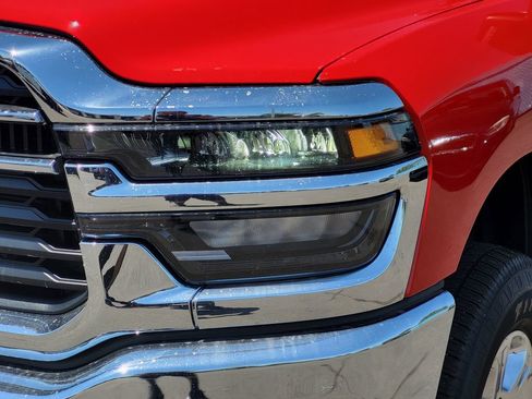 Used 2026 RAM 2500 Big Horn AWD/4WD image 7