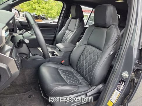 Used 2025 Toyota 4Runner 4WD image 7