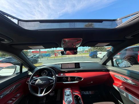 Used 2022 Genesis GV70 2.5T w/ Sport Prestige Package image 22