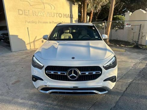 Used 2025 Mercedes-Benz GLA 250 4MATIC image 2