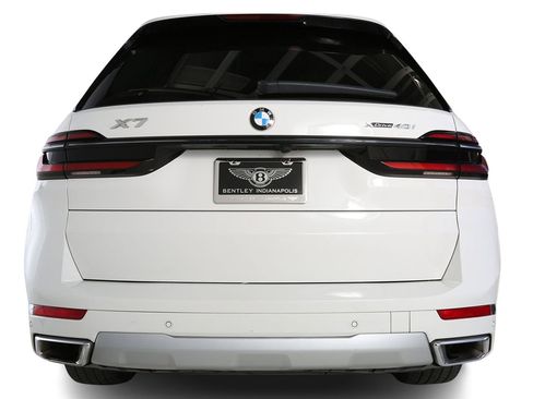 Used 2023 BMW X7 xDrive40i w/ Premium Package AWD/4WD image 12