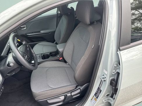 New 2026 Kia K4 FWD image 17
