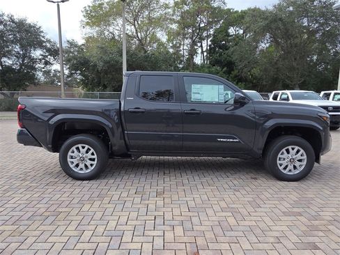 New 2026 Toyota Tacoma SR5 image 12