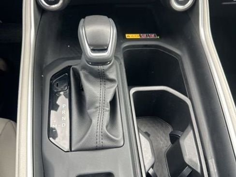 Used 2024 Toyota Grand Highlander XLE image 19