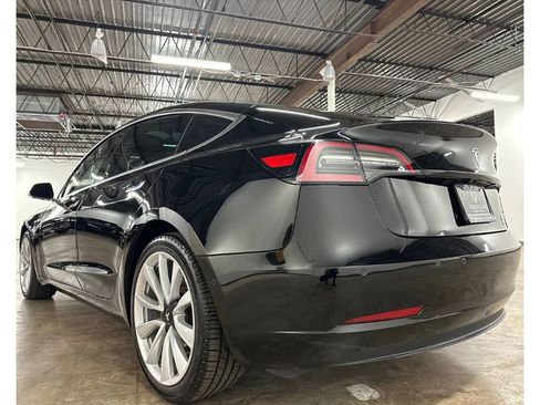 Used 2020 Tesla Model 3 Long Range AWD/4WD image 17