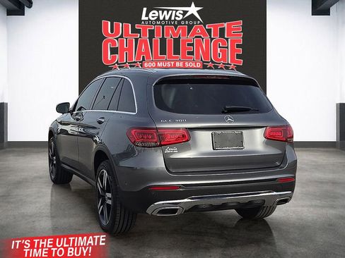 Used 2021 Mercedes-Benz GLC 300 image 3