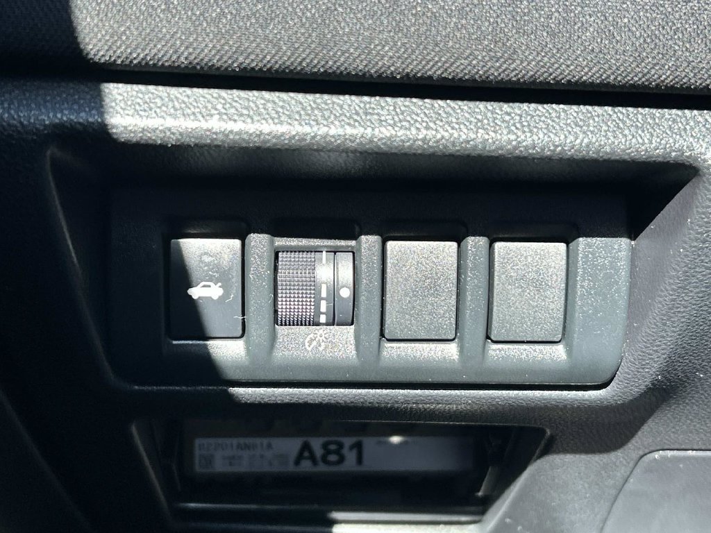 Used 2022 Subaru Legacy Premium AWD/4WD image 20