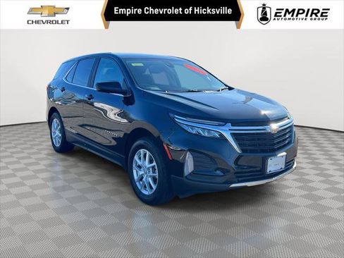 Used 2023 Chevrolet Equinox LT image 1