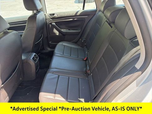 Used 2014 Volkswagen Jetta SE image 26