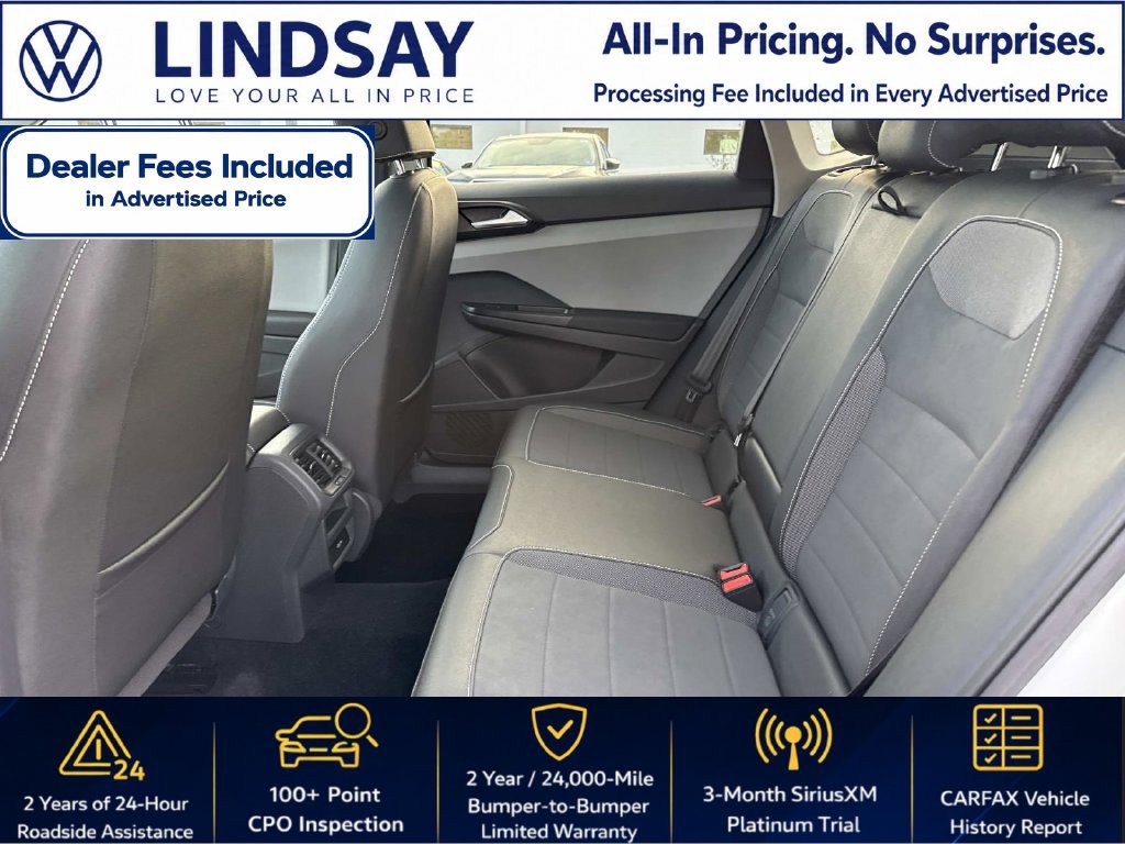 Used 2023 Volkswagen Taos SE w/ Panoramic Sunroof Package FWD image 12