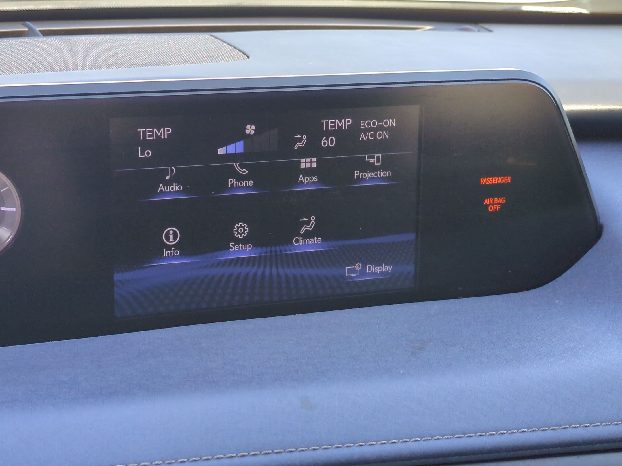 Used 2020 Lexus UX 250h w/ Premium Package AWD/4WD image 24