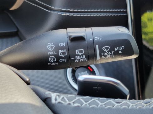 Used 2023 Jeep Grand Cherokee L Laredo AWD/4WD image 19