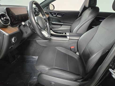 Used 2025 Mercedes-Benz C 300 Sedan image 11