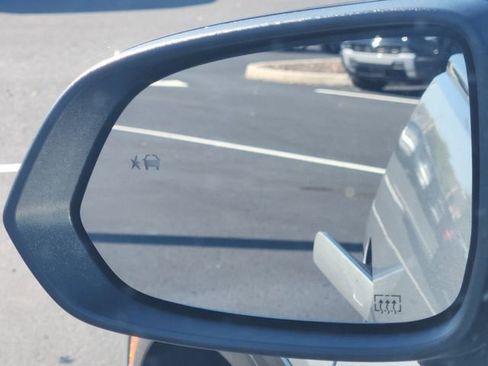 New 2026 Chevrolet Equinox EV RS image 15