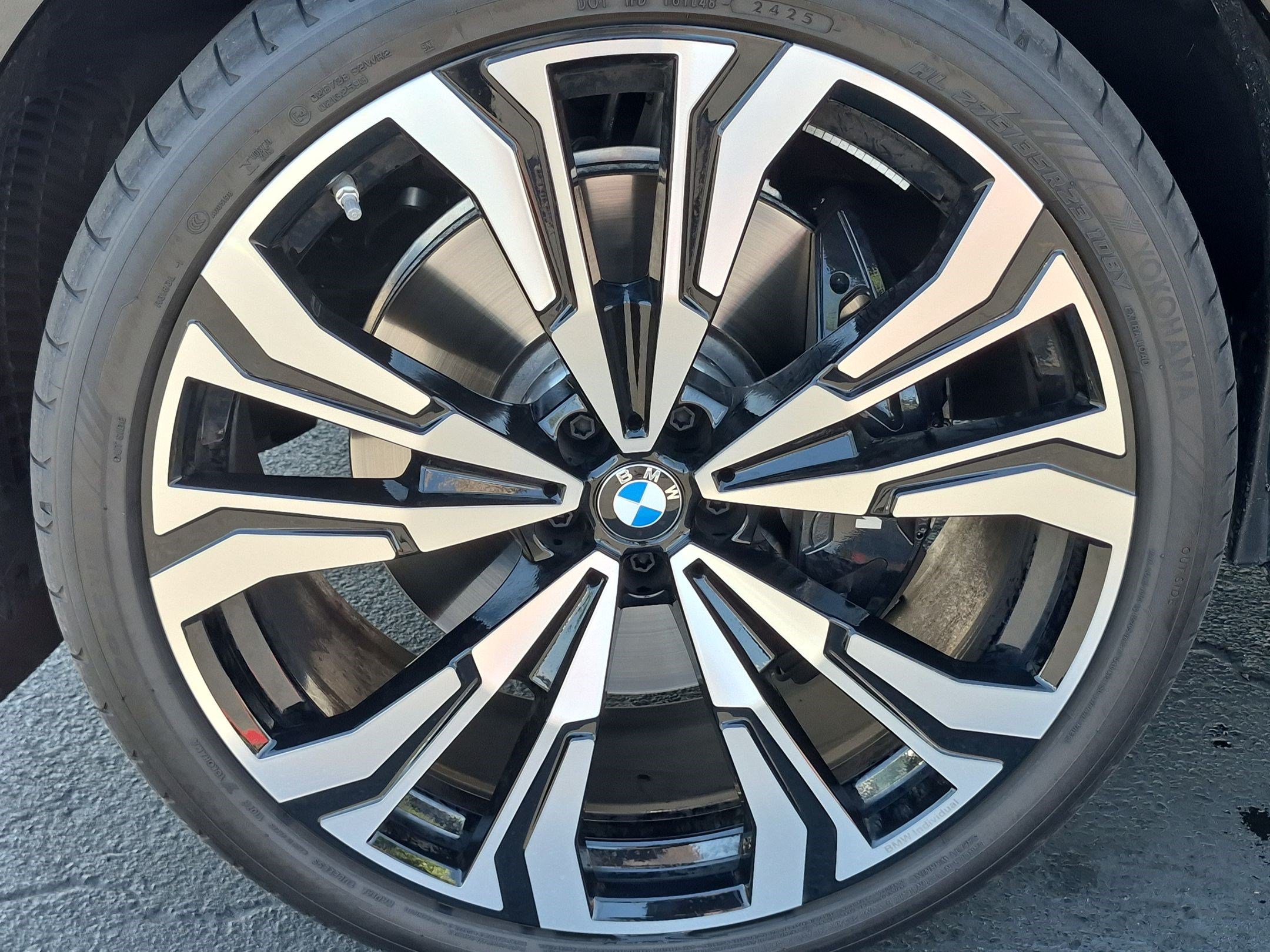 Used 2026 BMW X7 xDrive40i w/ Executive Package AWD/4WD image 13