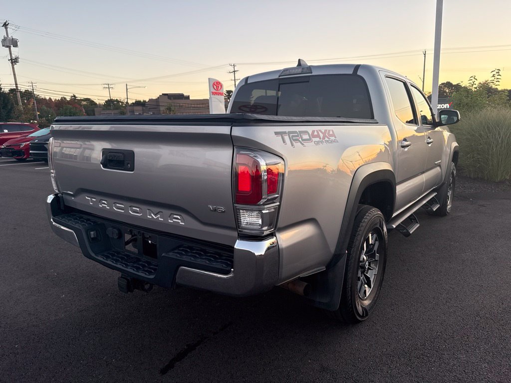 Used 2021 Toyota Tacoma TRD Off-Road AWD/4WD image 5