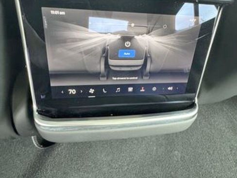 Used 2021 Tesla Model S Plaid image 14