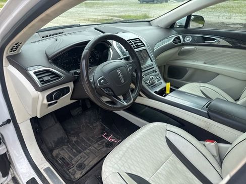 Used 2017 Lincoln MKZ Black Label w/ Technology Package AWD/4WD image 9