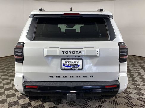 Used 2026 Toyota 4Runner TRD Sport Premium AWD/4WD image 5