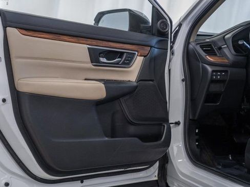 Used 2021 Honda CR-V Touring image 41