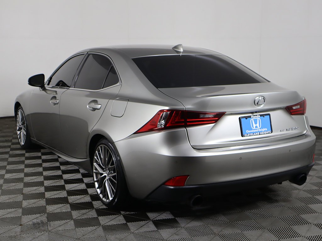 Used 2016 Lexus IS 300 AWD w/ Navigation System Package image 10