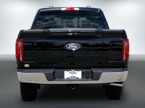 Used 2025 Ford F150 Lariat w/ Equipment Group 501A Mid AWD/4WD image 4