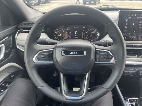 Used 2023 Jeep Compass Limited AWD/4WD image 20