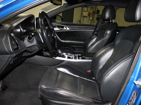 Used 2021 Kia Stinger GT AWD/4WD image 26