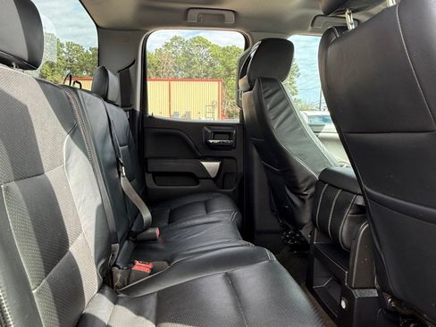 Used 2018 Chevrolet Silverado 1500 LT image 25